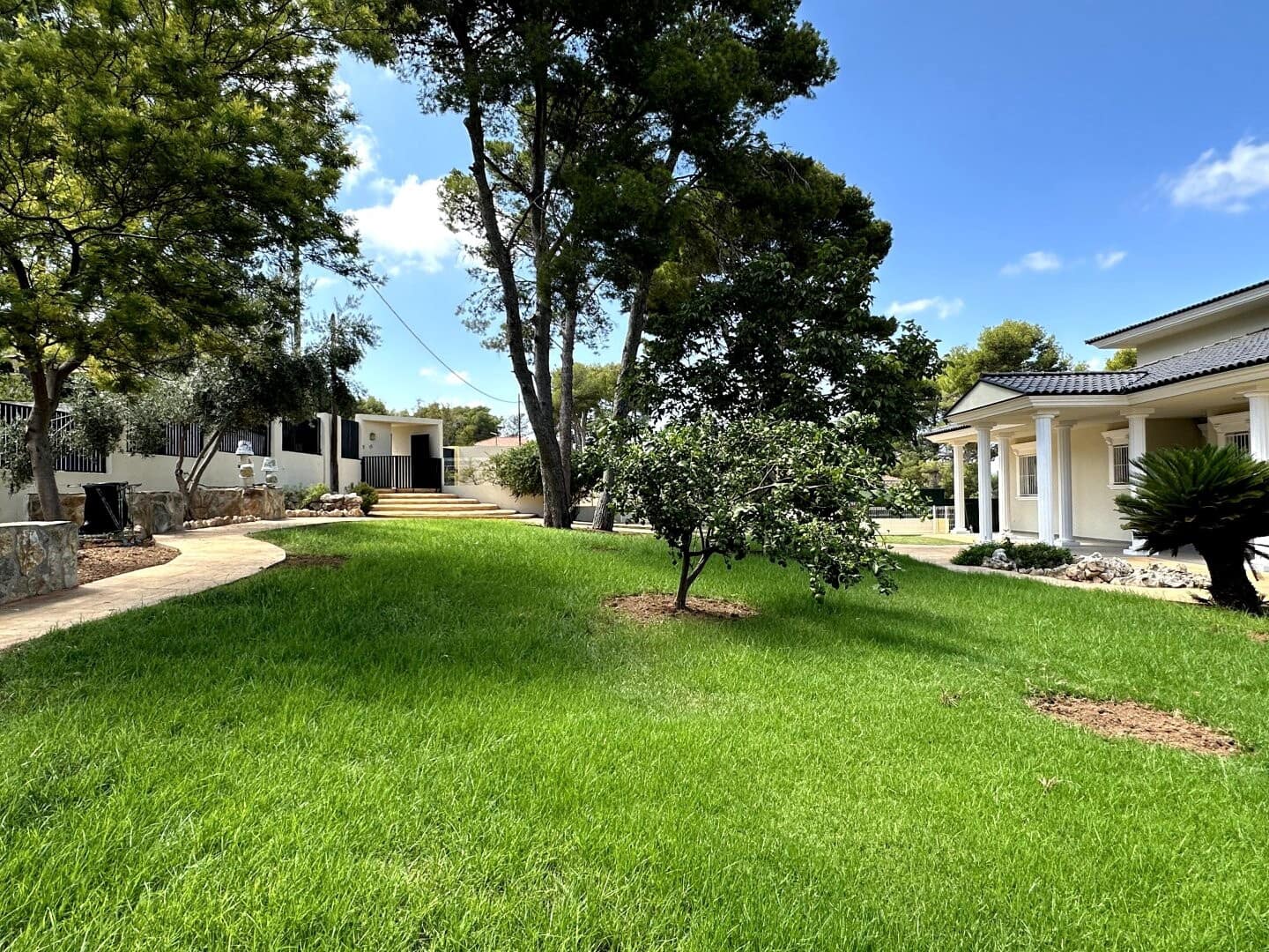 4 soverom Villa til salgs i Picassent med garasje - € 895 000 (Ref: 9163364)