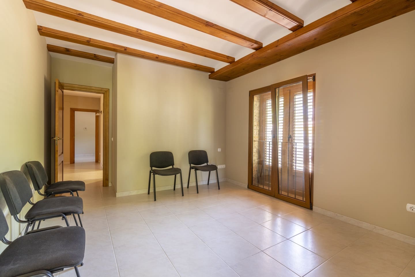 7 soveværelse Villa til salg i Artana med swimmingpool - € 880.000 (Ref: 9169274)