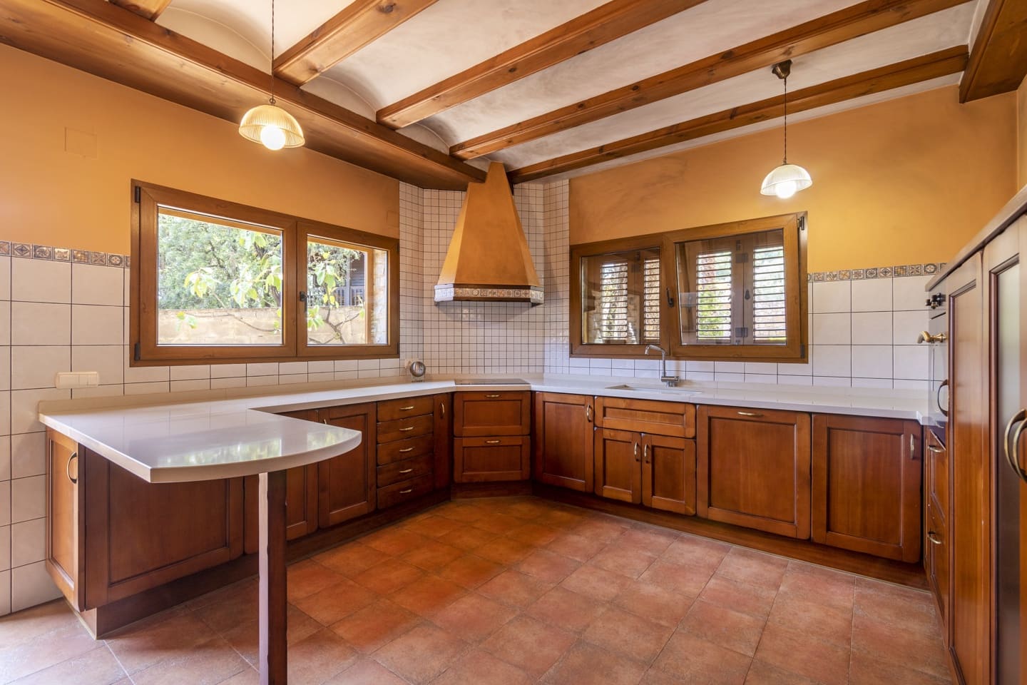 7 soveværelse Villa til salg i Artana med swimmingpool - € 880.000 (Ref: 9169274)