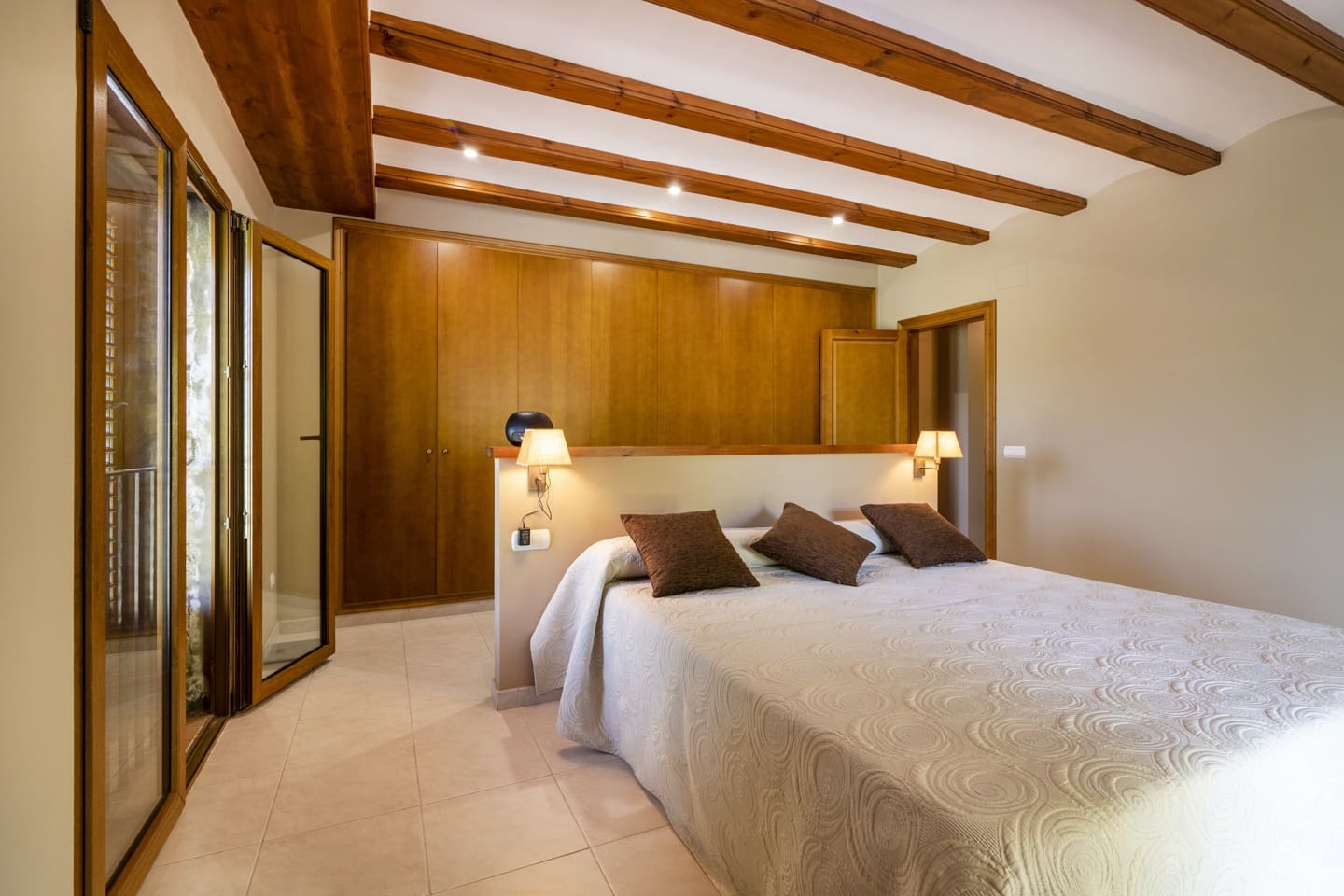 7 soveværelse Villa til salg i Artana med swimmingpool - € 880.000 (Ref: 9169274)