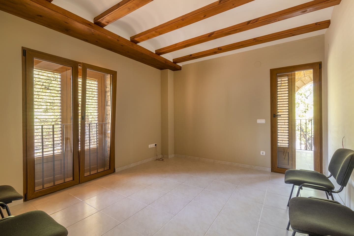 7 soveværelse Villa til salg i Artana med swimmingpool - € 880.000 (Ref: 9169274)