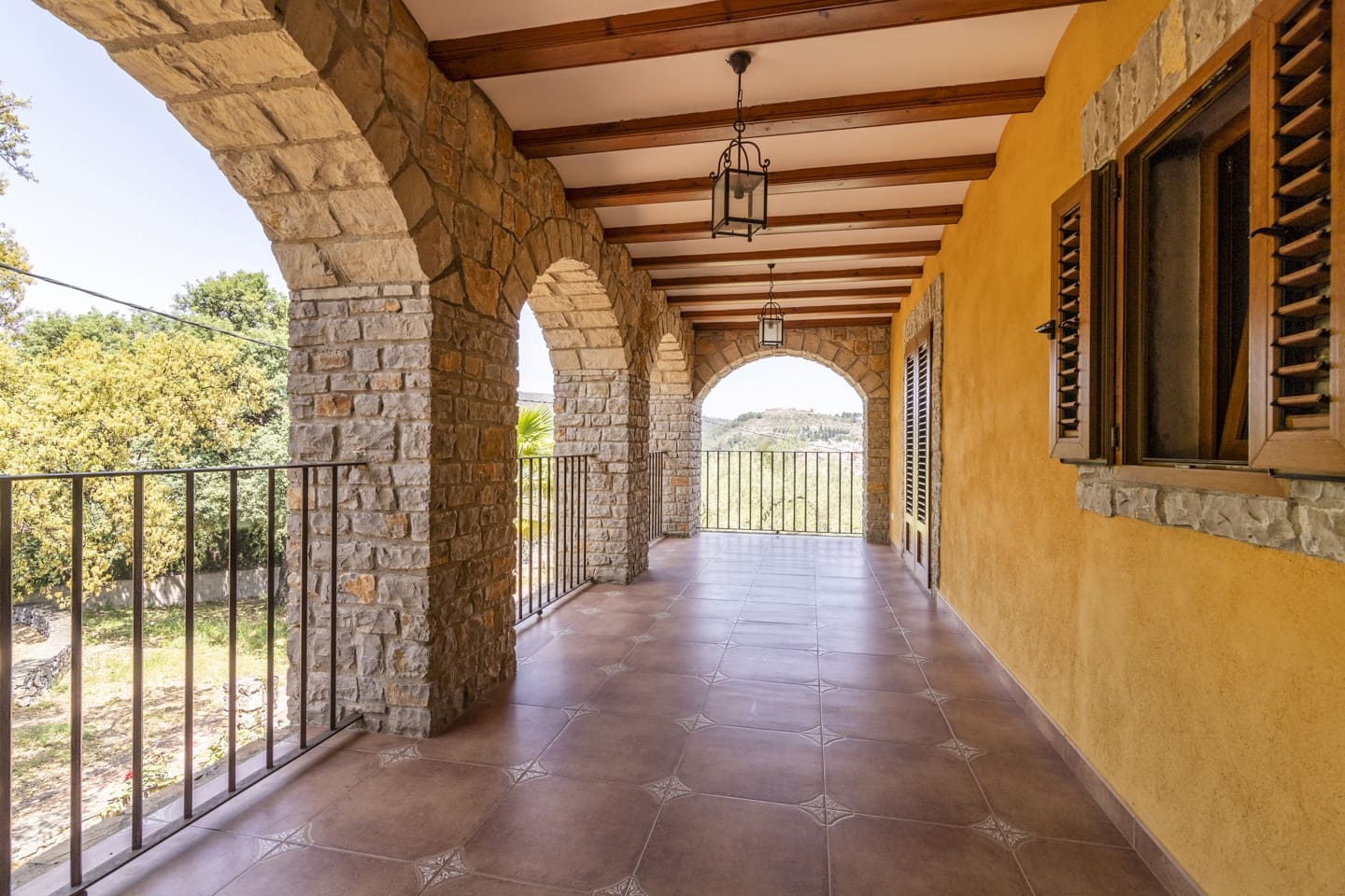 7 soveværelse Villa til salg i Artana med swimmingpool - € 880.000 (Ref: 9169274)