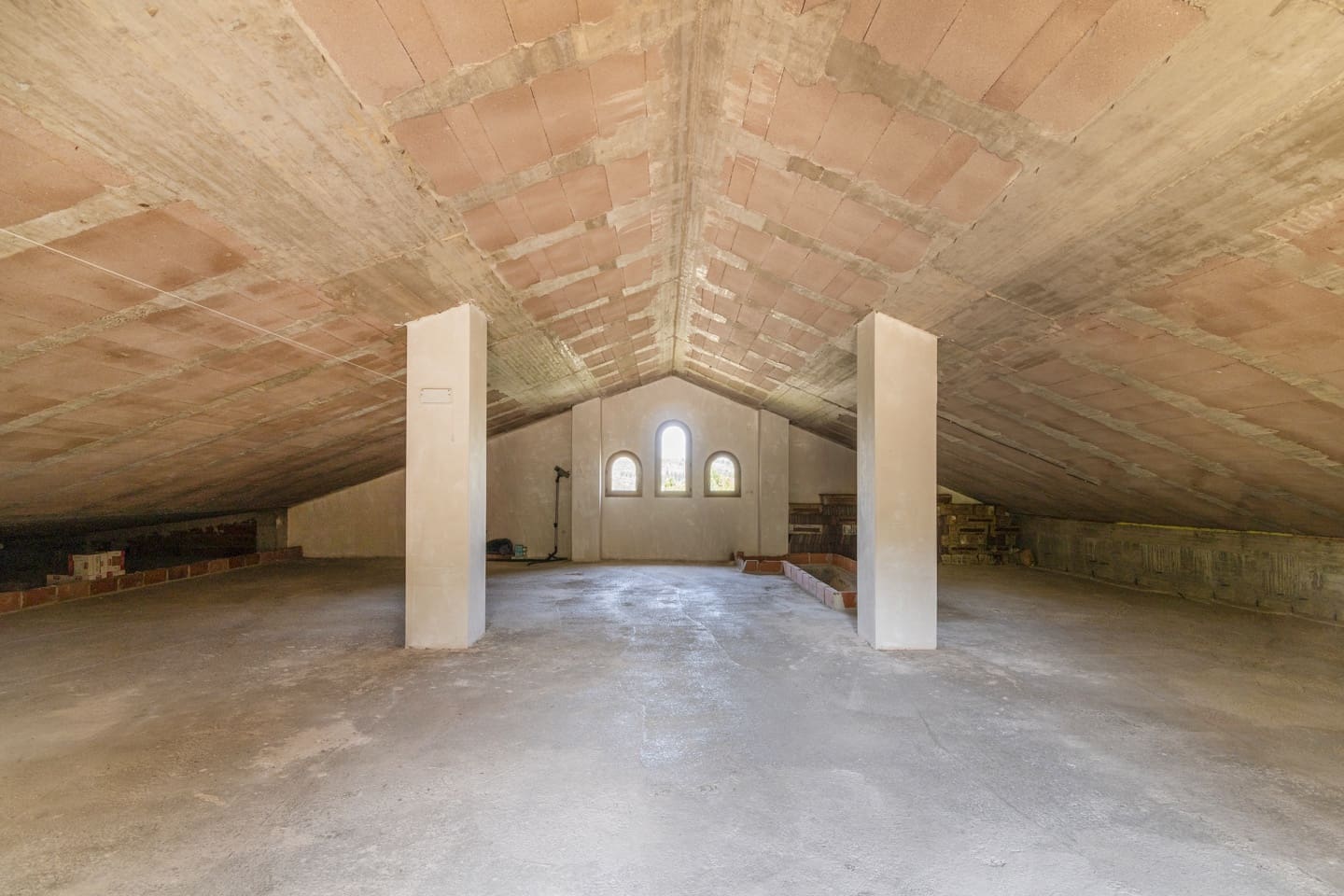 7 soveværelse Villa til salg i Artana med swimmingpool - € 880.000 (Ref: 9169274)