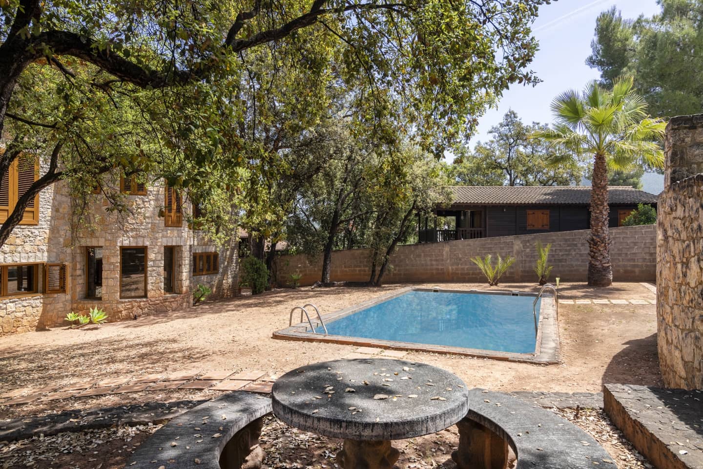 7 soveværelse Villa til salg i Artana med swimmingpool - € 880.000 (Ref: 9169274)