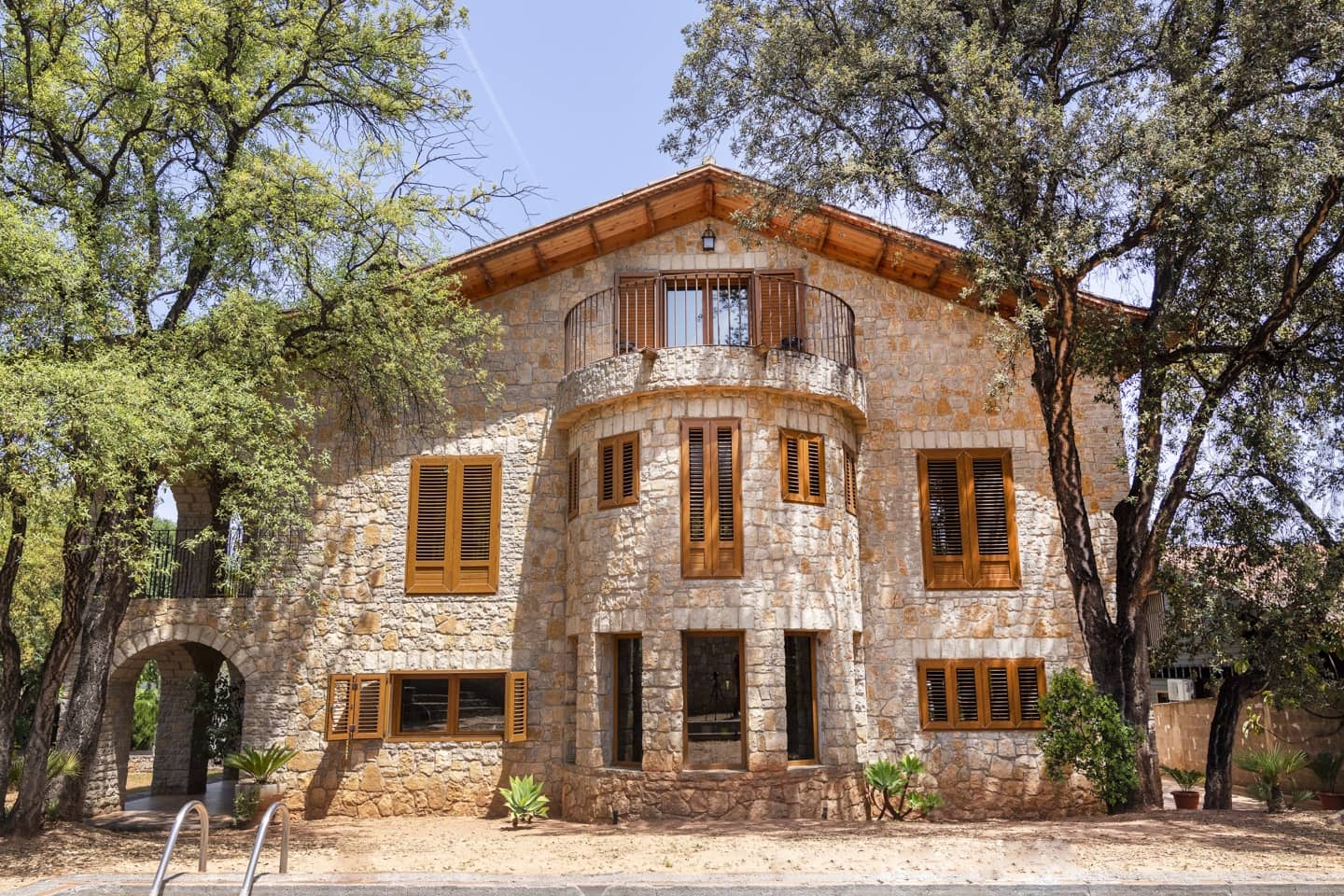 7 soveværelse Villa til salg i Artana med swimmingpool - € 880.000 (Ref: 9169274)