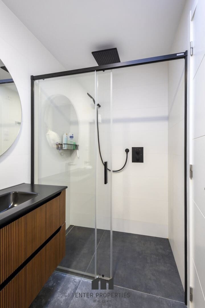 4 bedroom Townhouse for sale in Ondara with pool garage - € 350,000 (Ref: 9246285)