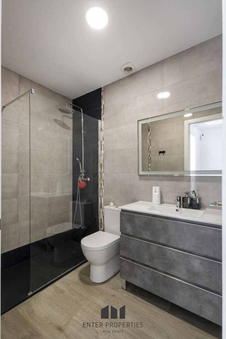 4 bedroom Townhouse for sale in Ondara with pool garage - € 350,000 (Ref: 9246285)