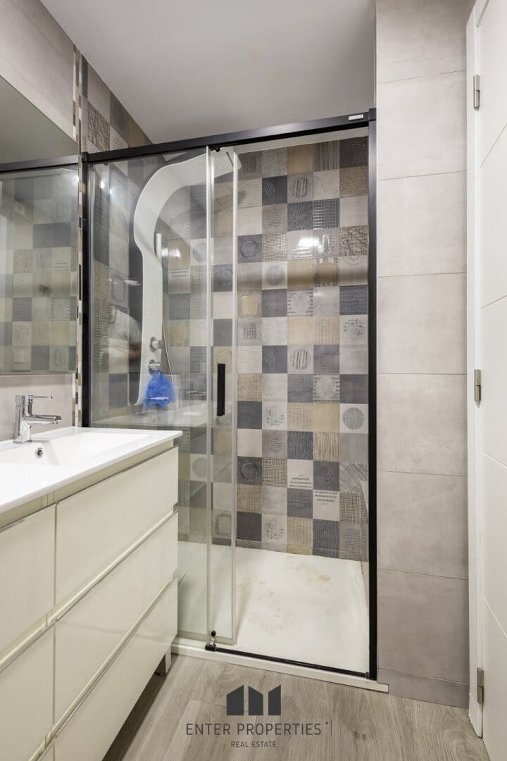 4 bedroom Townhouse for sale in Ondara with pool garage - € 350,000 (Ref: 9246285)