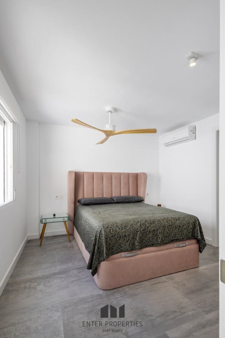 4 bedroom Townhouse for sale in Ondara with pool garage - € 350,000 (Ref: 9246285)