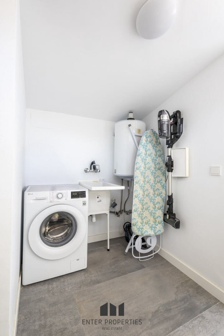 4 bedroom Townhouse for sale in Ondara with pool garage - € 350,000 (Ref: 9246285)