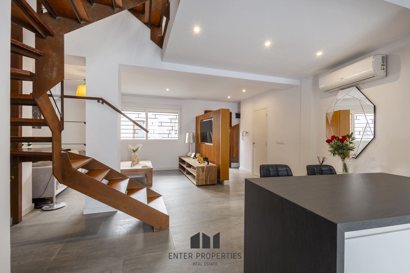 4 bedroom Townhouse for sale in Ondara with pool garage - € 350,000 (Ref: 9246285)