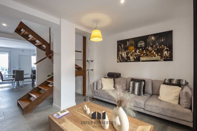 4 quarto Casa em Banda para venda em Ondara com piscina garagem - 350 000 € (Ref: 9246285)