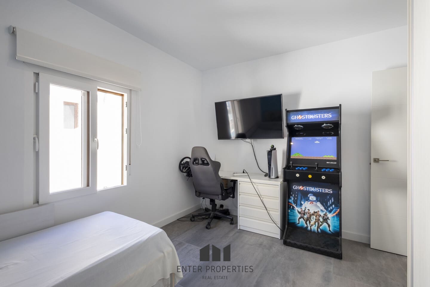 4 bedroom Townhouse for sale in Ondara with pool garage - € 350,000 (Ref: 9246285)