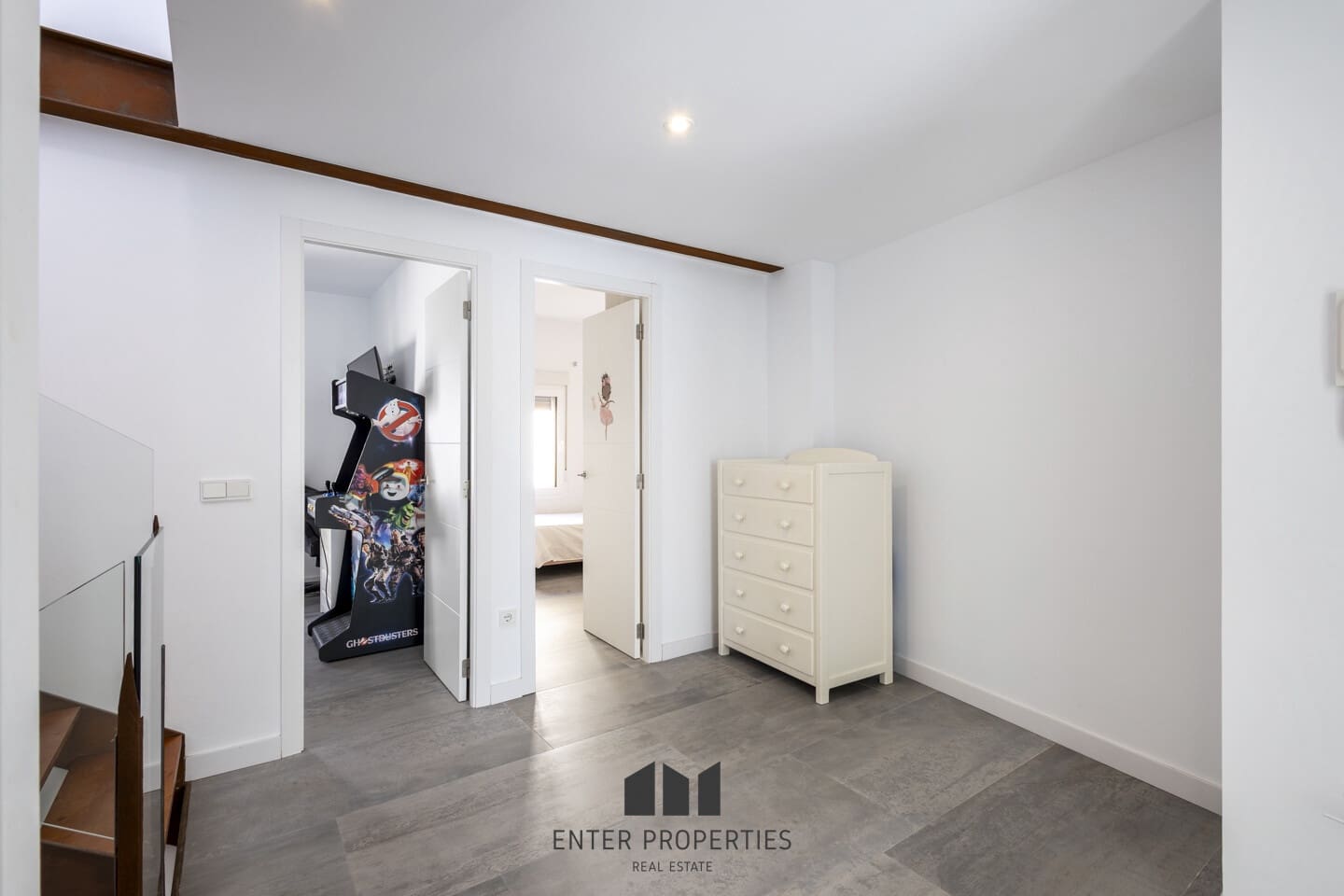 4 bedroom Townhouse for sale in Ondara with pool garage - € 350,000 (Ref: 9246285)