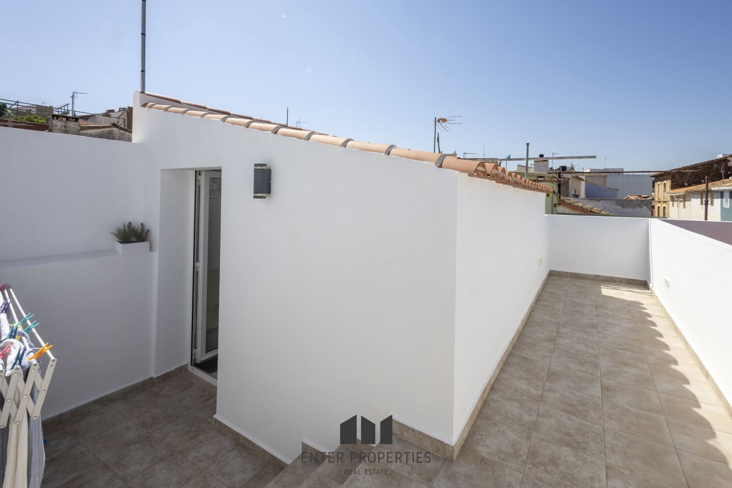 4 bedroom Townhouse for sale in Ondara with pool garage - € 350,000 (Ref: 9246285)