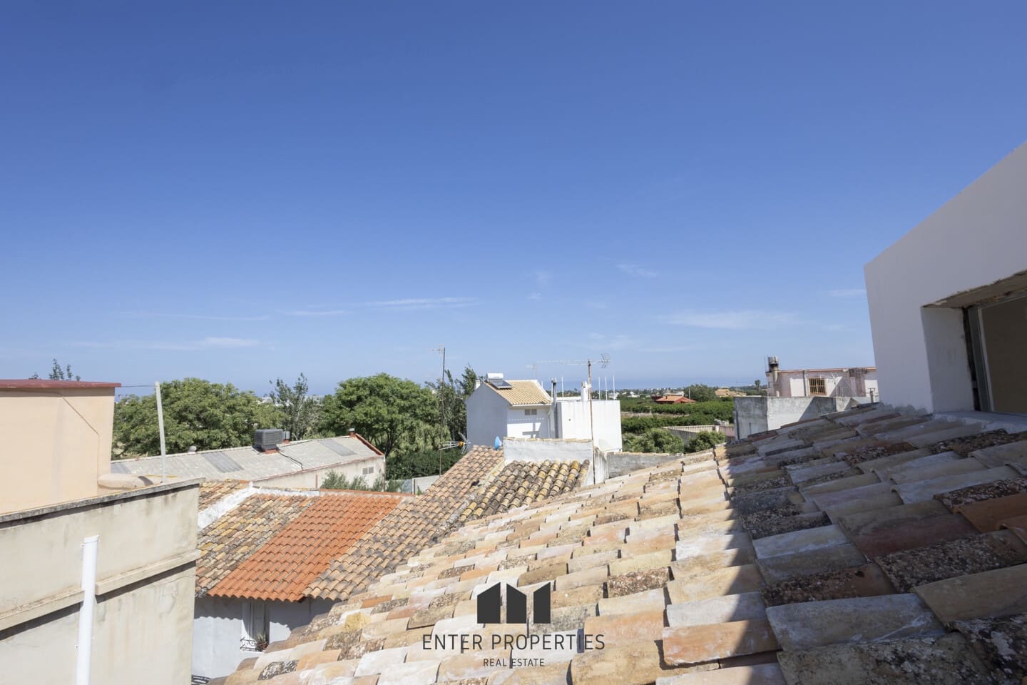 4 bedroom Townhouse for sale in Ondara with pool garage - € 350,000 (Ref: 9246285)