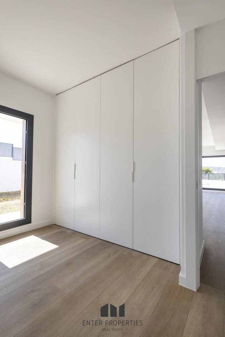 4 soveværelse Villa til salg i Riba-roja de Turia med swimmingpool garage - € 575.750 (Ref: 9251773)