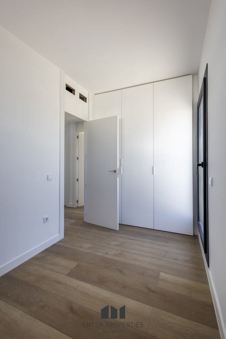 4 soveværelse Villa til salg i Riba-roja de Turia med swimmingpool garage - € 560.750 (Ref: 9251774)