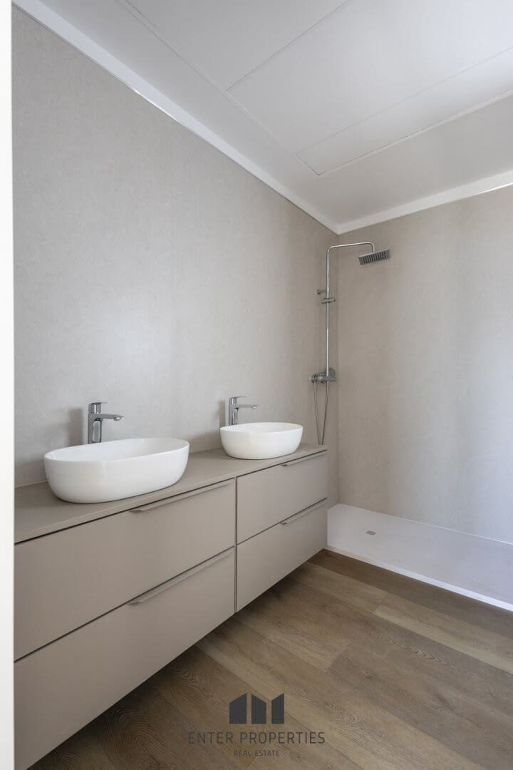 4 soveværelse Villa til salg i Riba-roja de Turia med swimmingpool garage - € 560.750 (Ref: 9251774)