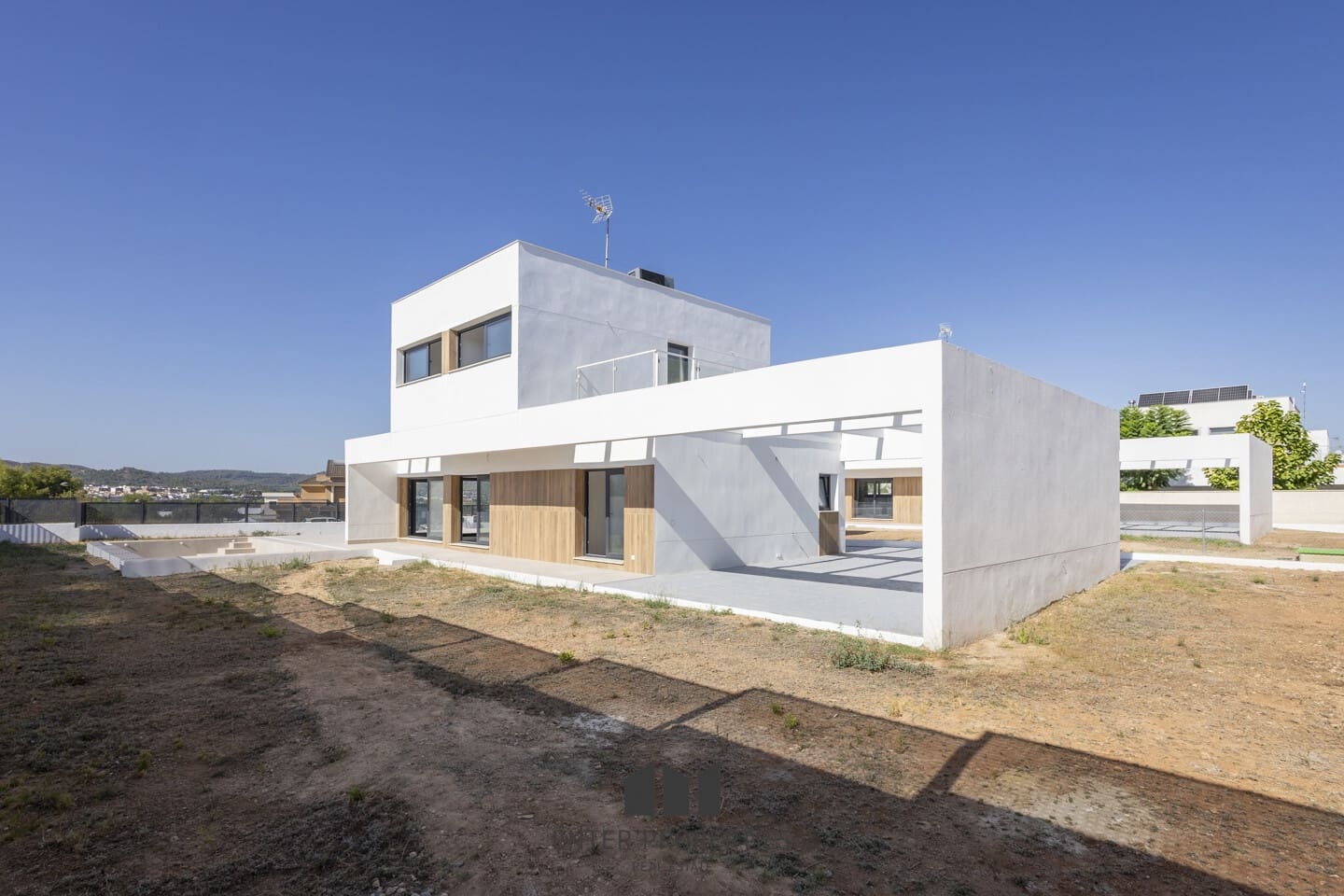 4 soveværelse Villa til salg i Riba-roja de Turia med swimmingpool garage - € 560.750 (Ref: 9251774)