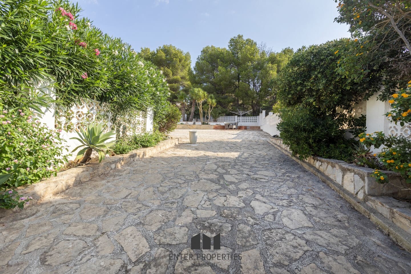 4 soveværelse Villa til salg i Javea / Xabia med garage - € 1.366.000 (Ref: 9263958)