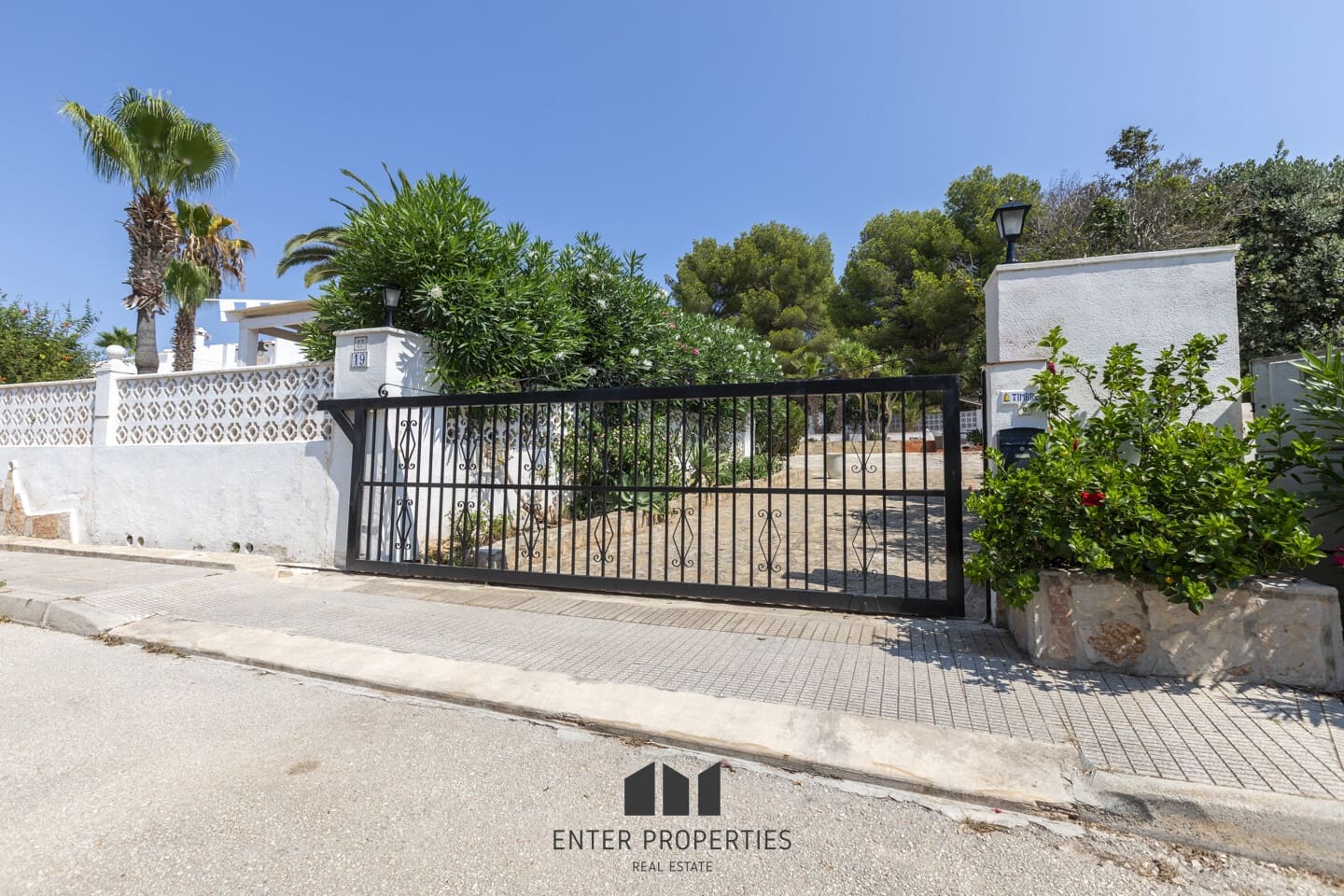 4 soveværelse Villa til salg i Javea / Xabia med garage - € 1.366.000 (Ref: 9263958)