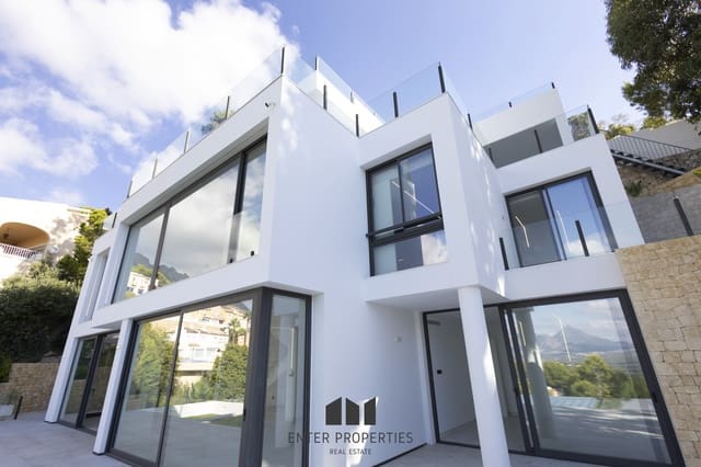 5 makuuhuone Huvila myytävänä paikassa Altea mukana uima-altaan 
autotalli - 2 350 000 € (Ref: 9290912)