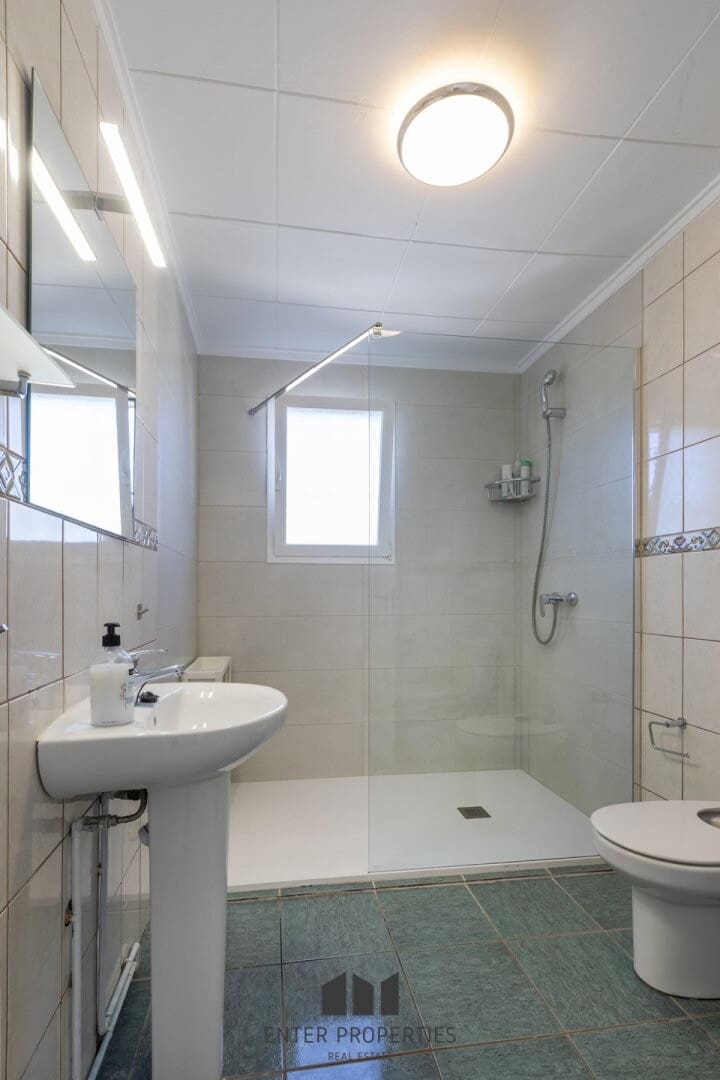 Chalet de 4 habitaciones en Javea / Xàbia en venta con piscina garaje - 750.000 € (Ref: 9358066)