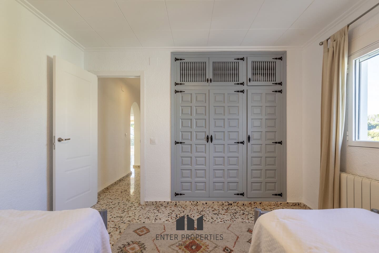 Chalet de 4 habitaciones en Javea / Xàbia en venta con piscina garaje - 750.000 € (Ref: 9358066)