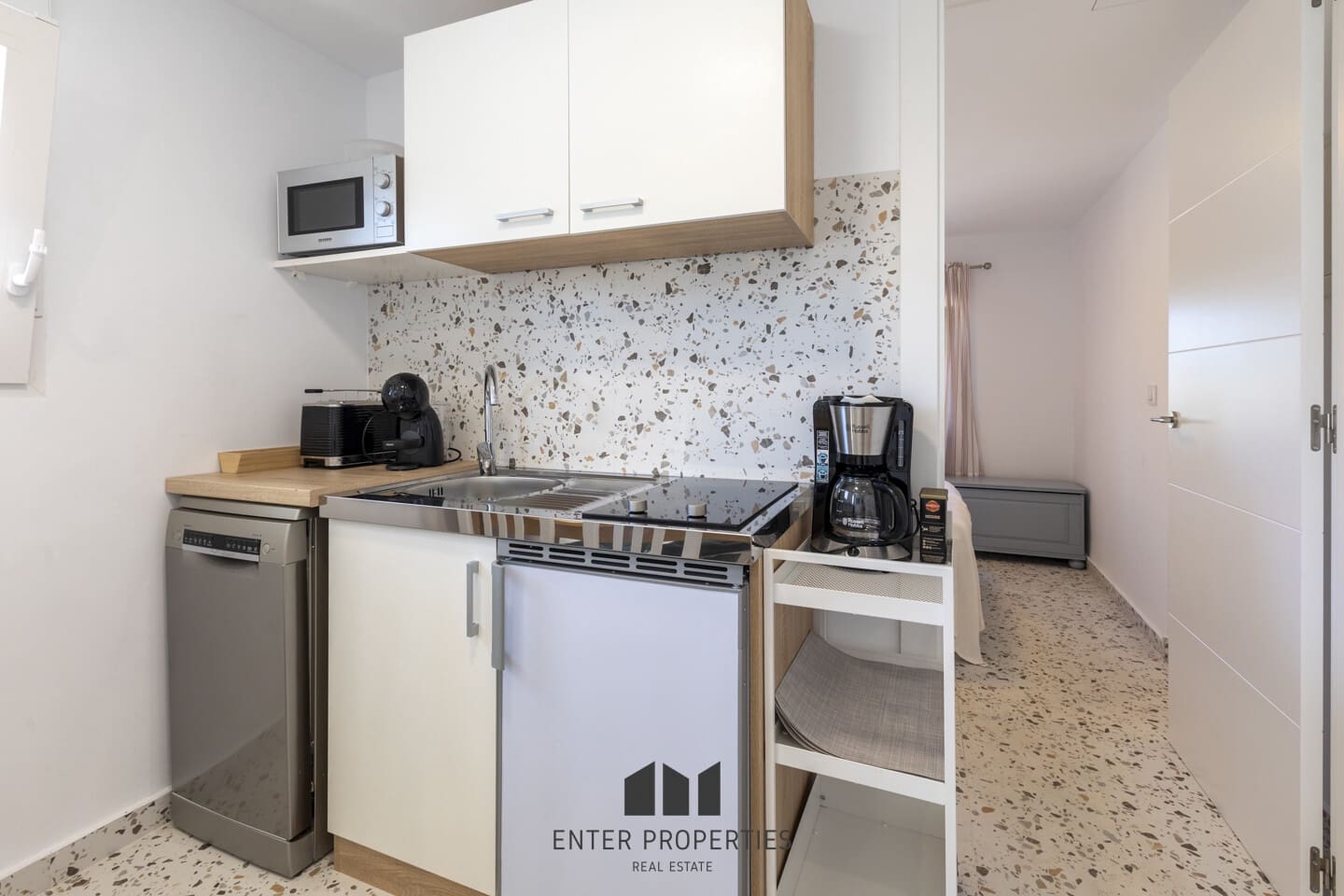 Chalet de 4 habitaciones en Javea / Xàbia en venta con piscina garaje - 750.000 € (Ref: 9358066)