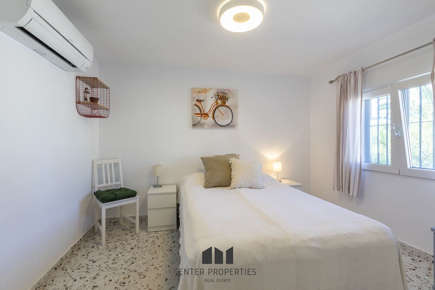 Chalet de 4 habitaciones en Javea / Xàbia en venta con piscina garaje - 750.000 € (Ref: 9358066)