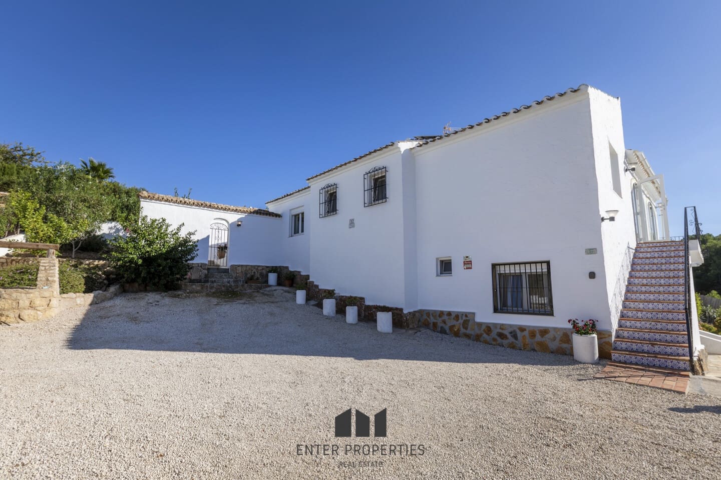 Chalet de 4 habitaciones en Javea / Xàbia en venta con piscina garaje - 750.000 € (Ref: 9358066)