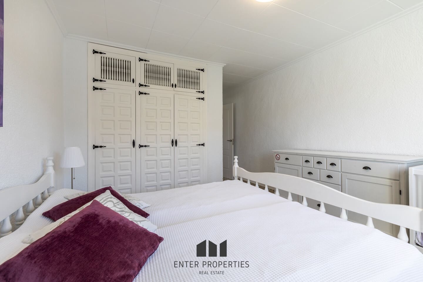 Chalet de 4 habitaciones en Javea / Xàbia en venta con piscina garaje - 750.000 € (Ref: 9358066)