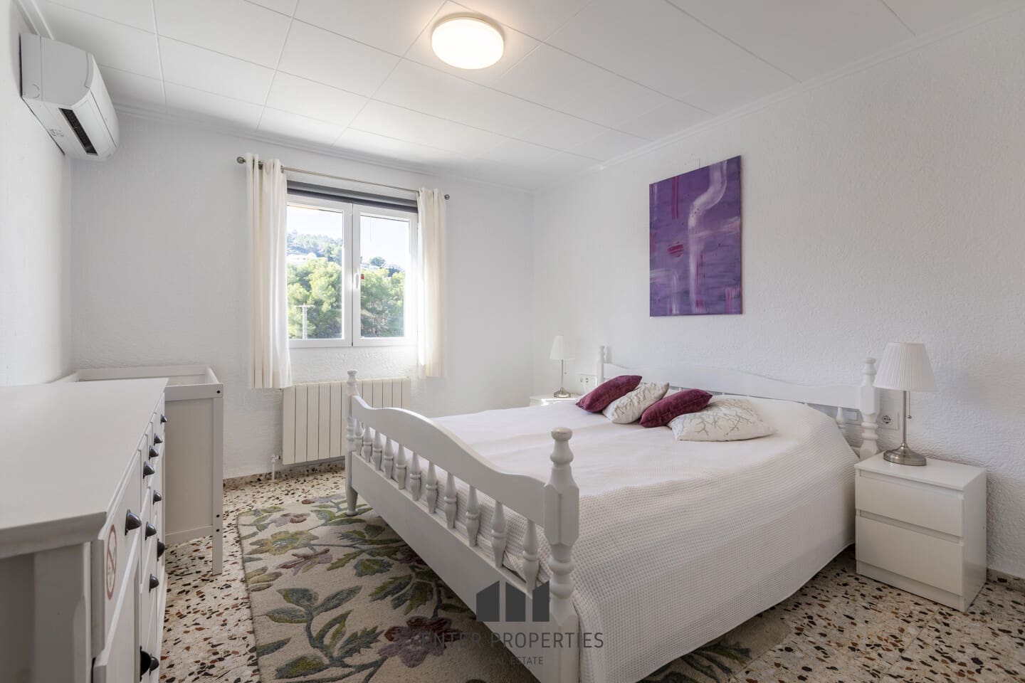 Chalet de 4 habitaciones en Javea / Xàbia en venta con piscina garaje - 750.000 € (Ref: 9358066)