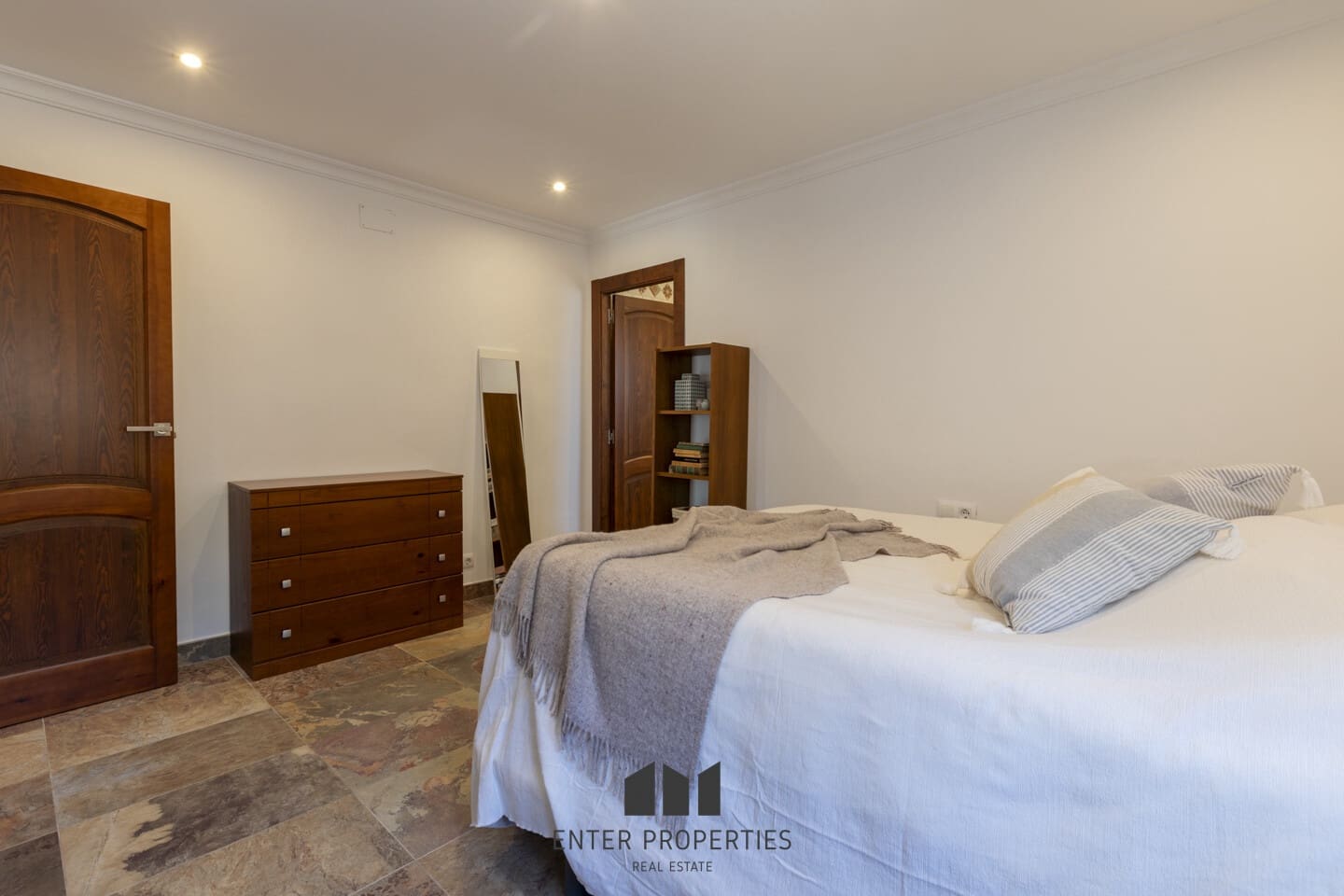 4 soveværelse Villa til salg i Javea / Xabia med swimmingpool garage - € 1.090.000 (Ref: 9361866)