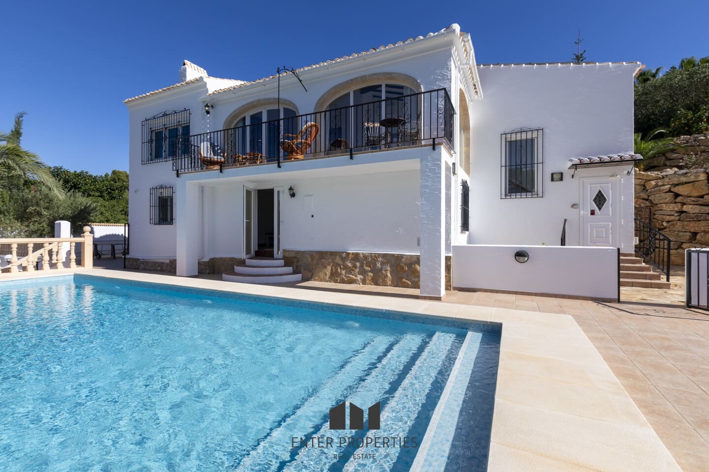 4 soveværelse Villa til salg i Javea / Xabia med swimmingpool garage - € 1.090.000 (Ref: 9361866)