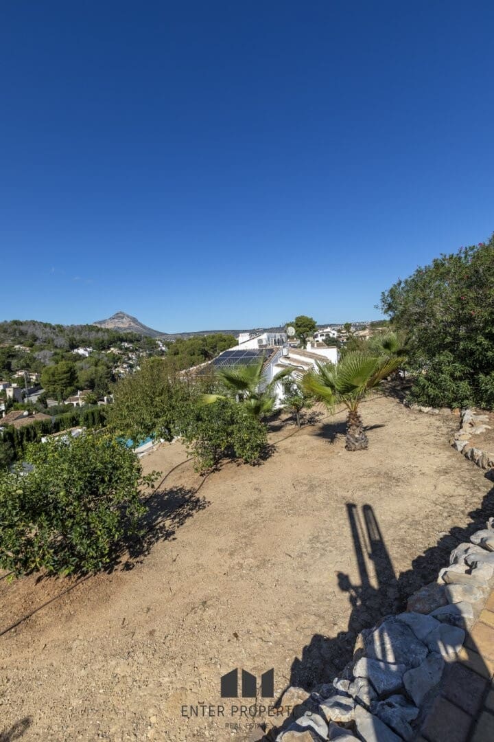 4 soveværelse Villa til salg i Javea / Xabia med swimmingpool garage - € 1.090.000 (Ref: 9361866)