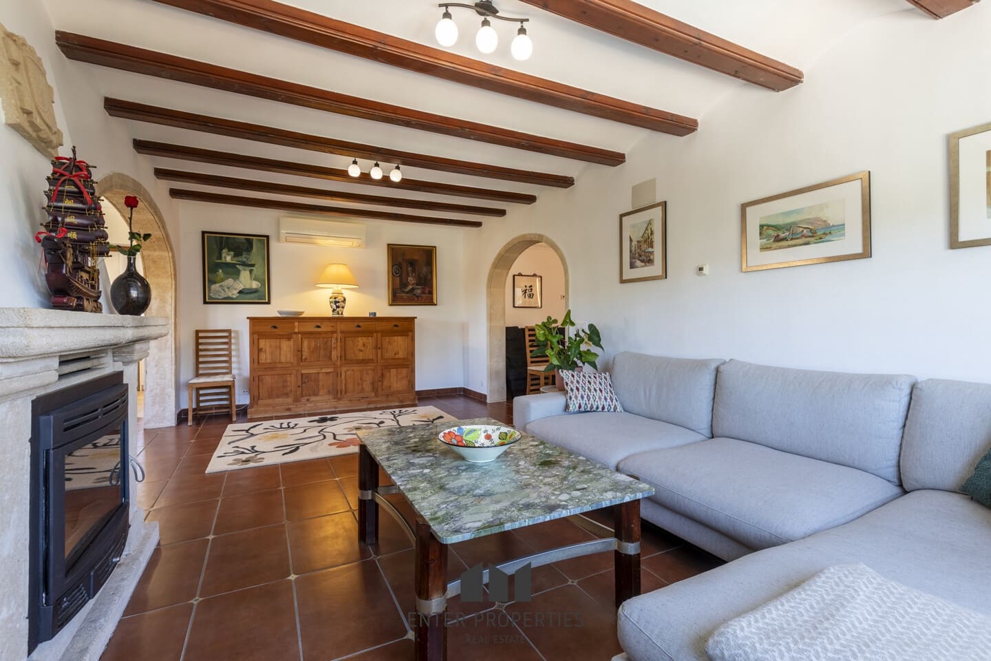 4 soveværelse Villa til salg i Javea / Xabia med swimmingpool garage - € 1.090.000 (Ref: 9361866)