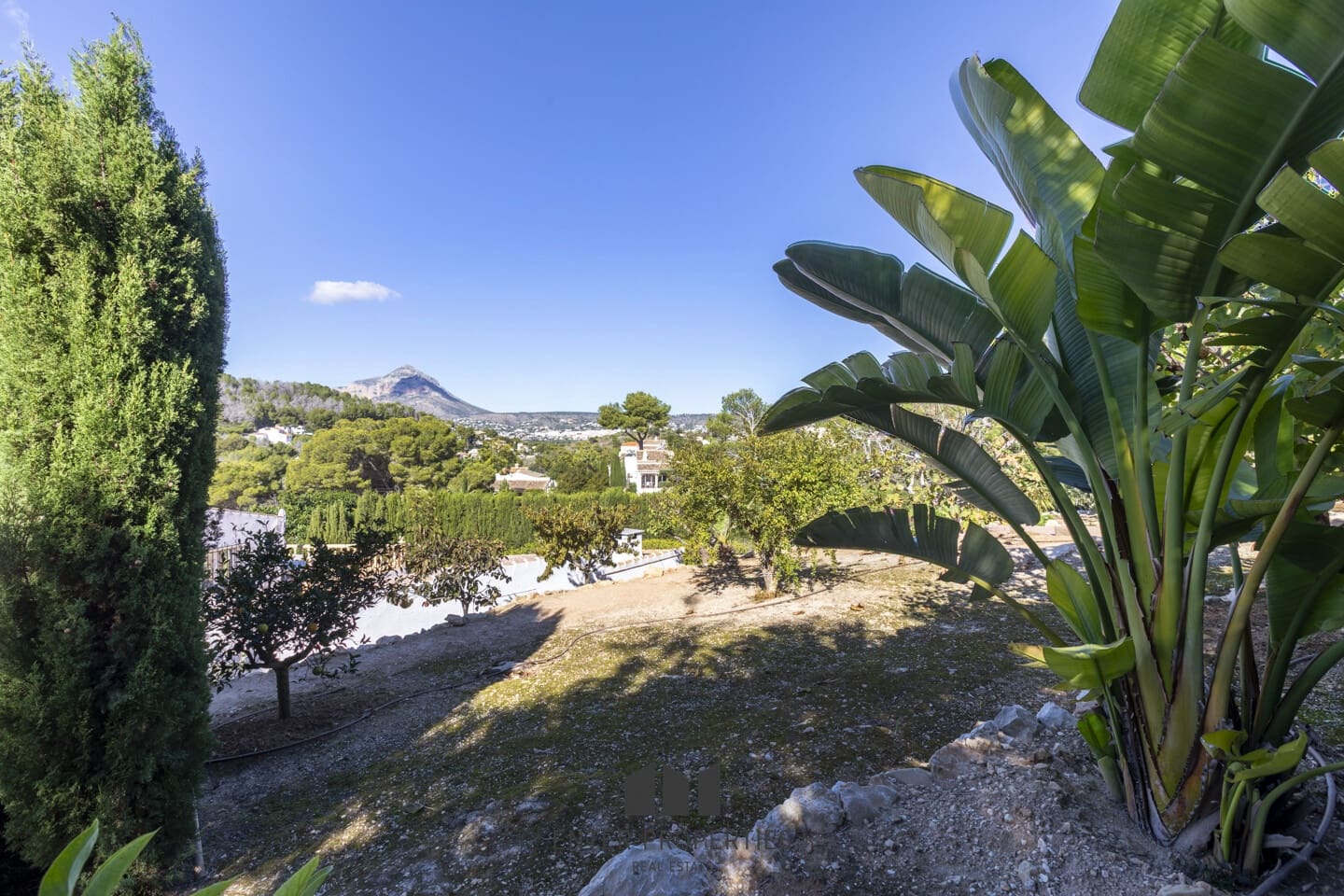 4 soveværelse Villa til salg i Javea / Xabia med swimmingpool garage - € 1.090.000 (Ref: 9361866)
