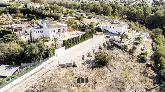 Tontti myytävänä paikassa Cap Martí - El Tossalet - Pinomar, Javea / Xàbia - 350 000 € (Ref: 9374582)