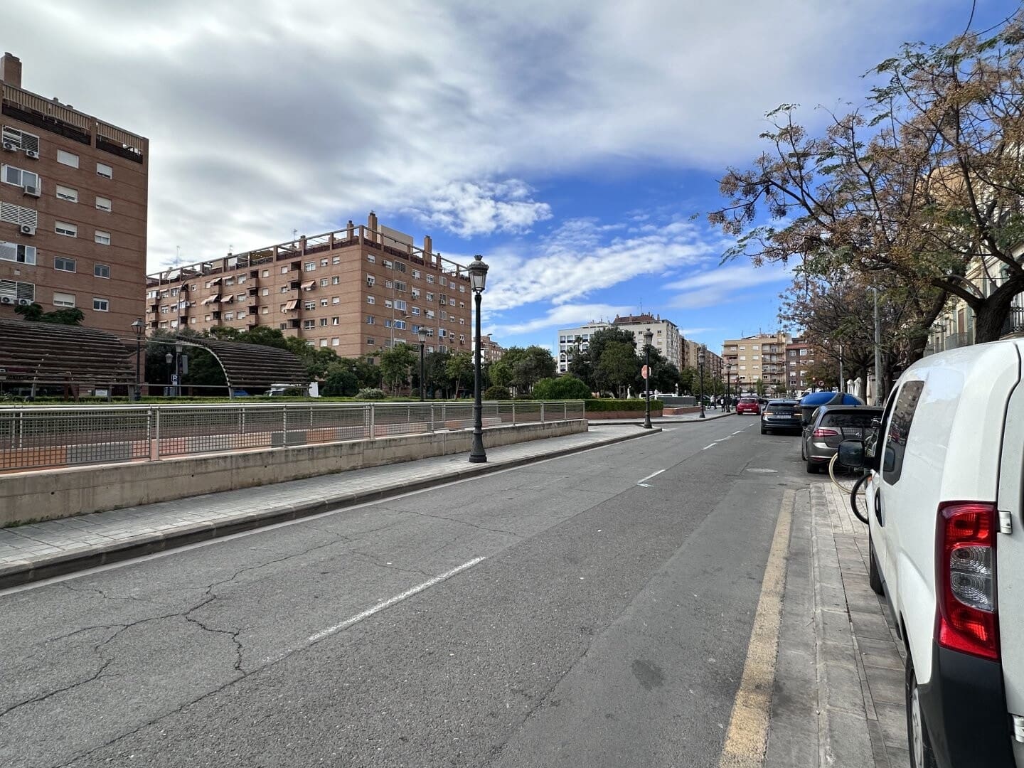 1 sovrum Kommersiell till salu i Valencia stad - 165 000 € (Ref: 9378785)