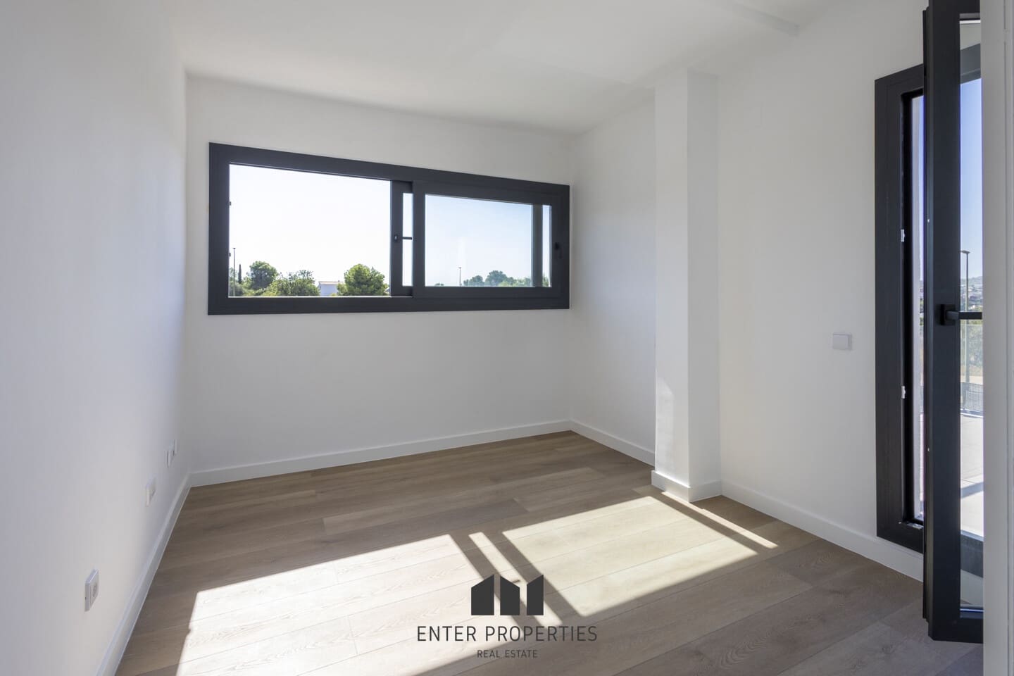 4 soverom Villa til salgs i Riba-roja de Turia med svømmebasseng garasje - € 572 000 (Ref: 9415671)