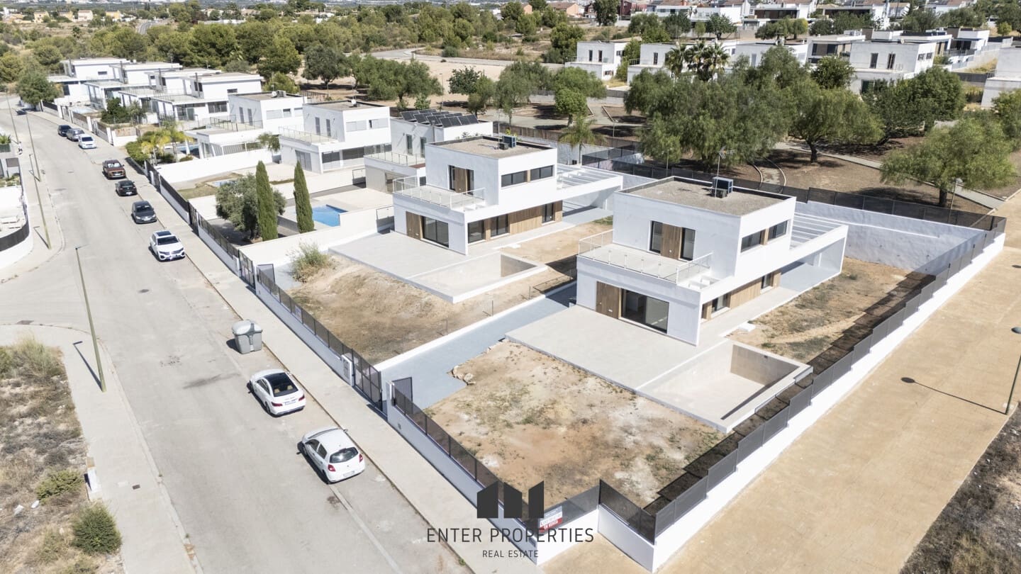 4 soverom Villa til salgs i Riba-roja de Turia med svømmebasseng garasje - € 572 000 (Ref: 9415671)