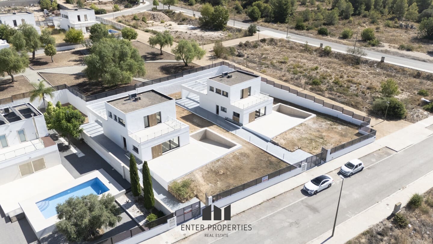 4 soverom Villa til salgs i Riba-roja de Turia med svømmebasseng garasje - € 572 000 (Ref: 9415671)