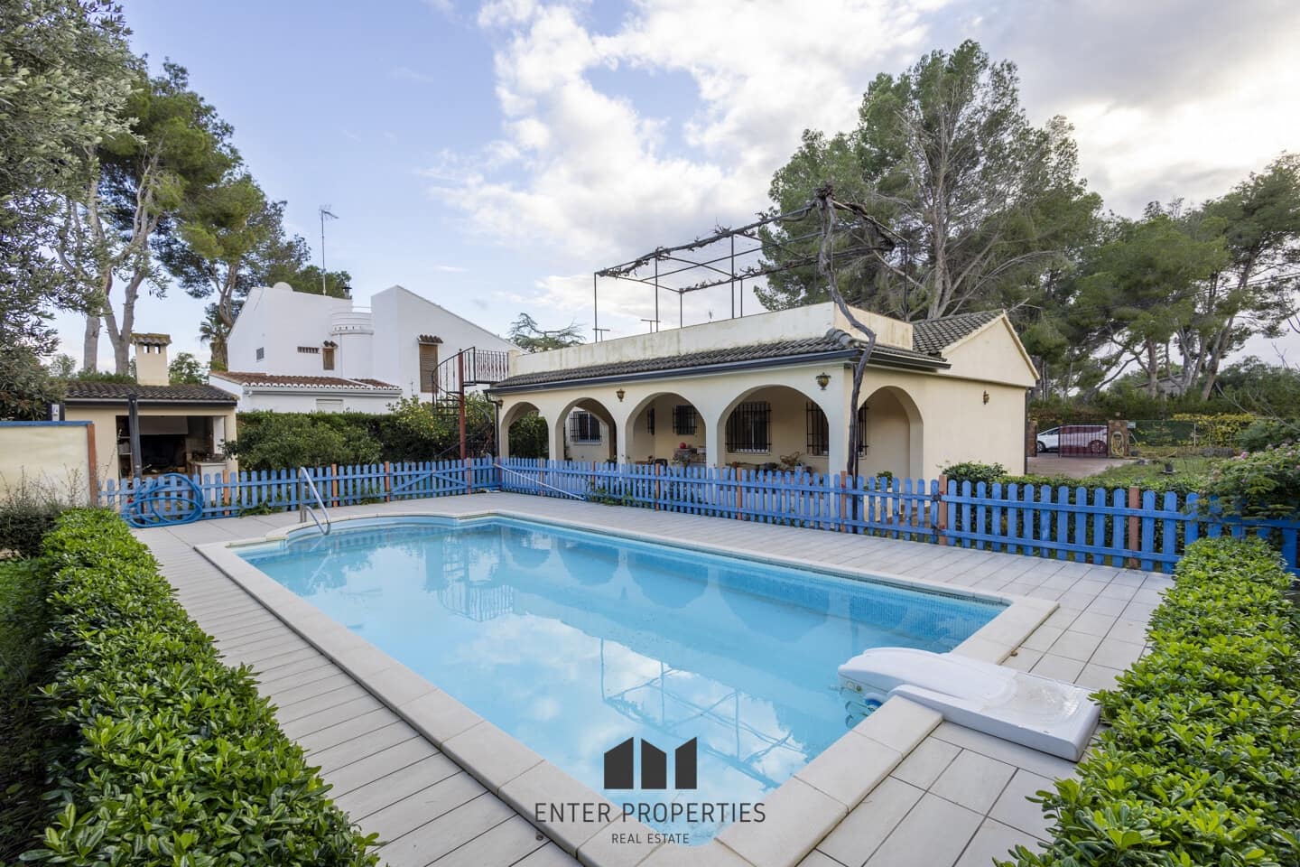 4 camera da letto Villa in vendita in Serra con piscina - 362.000 € (Rif: 9470721)