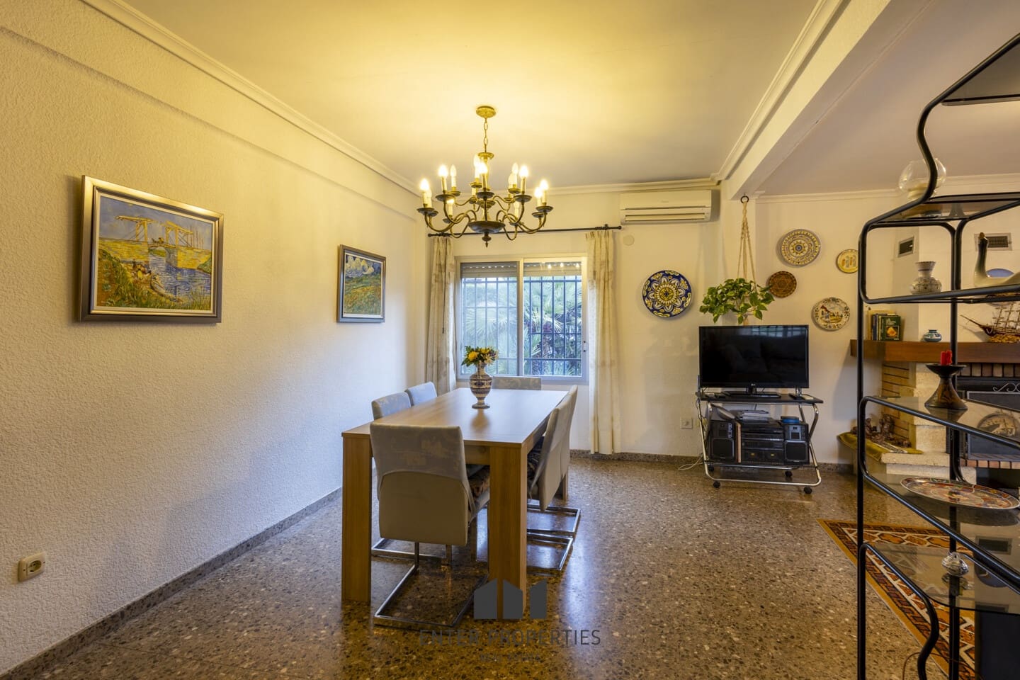 4 camera da letto Villa in vendita in Serra con piscina - 362.000 € (Rif: 9470721)