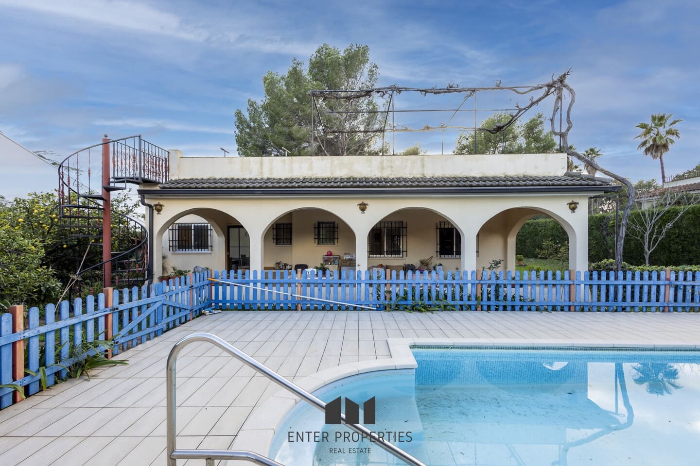 4 camera da letto Villa in vendita in Serra con piscina - 362.000 € (Rif: 9470721)