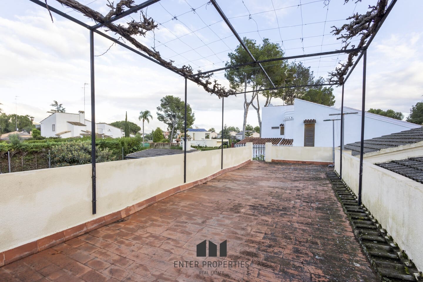 4 camera da letto Villa in vendita in Serra con piscina - 362.000 € (Rif: 9470721)