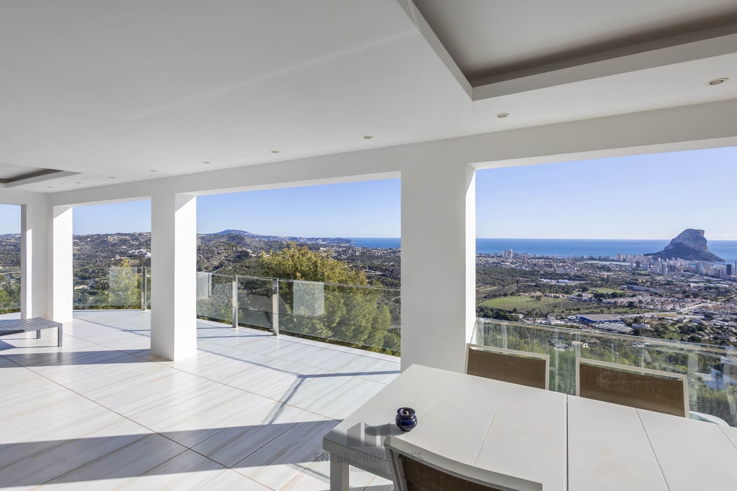 7 bedroom Villa for sale in Calpe / Calp with pool garage - € 2,995,000 (Ref: 9508197)