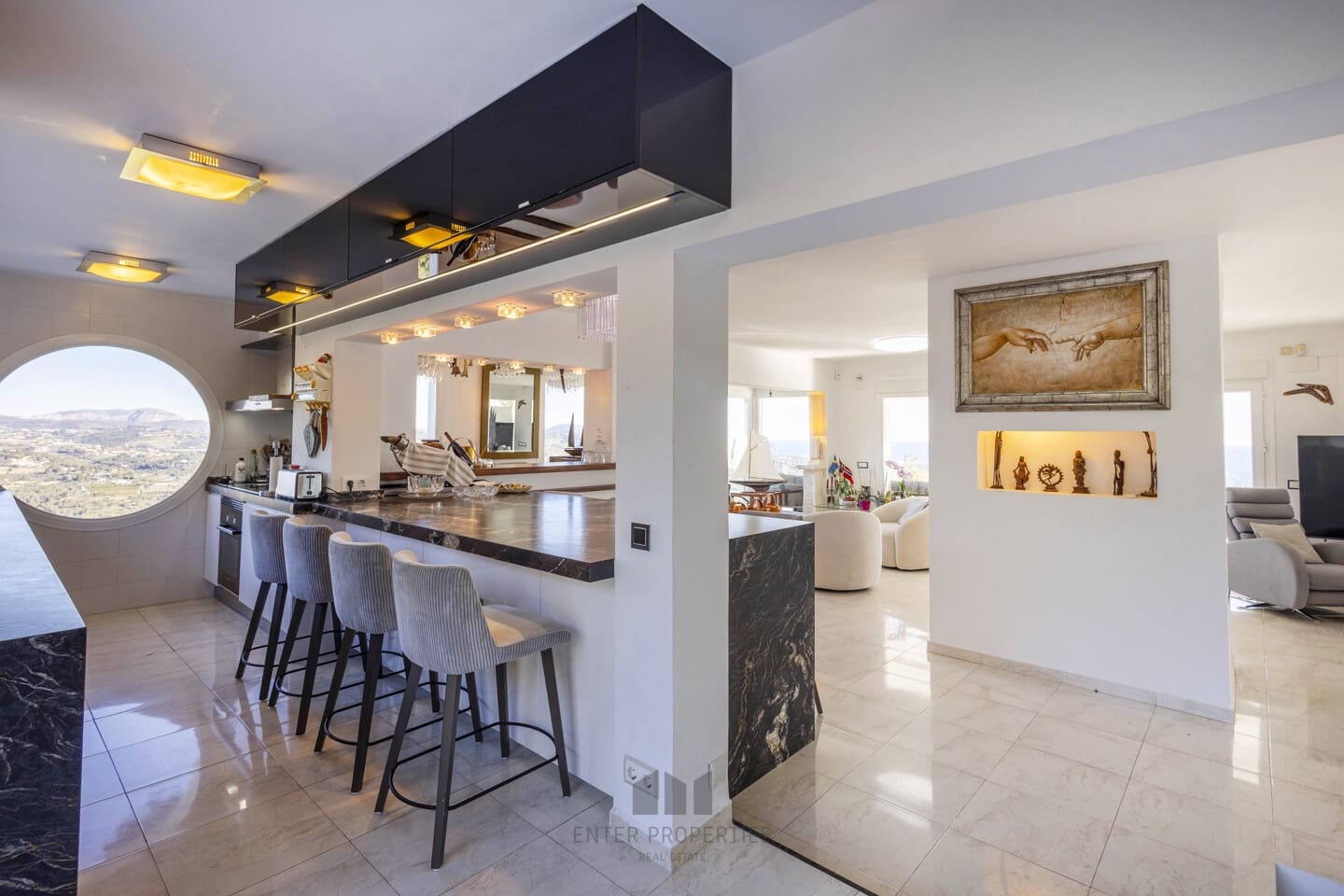 7 bedroom Villa for sale in Calpe / Calp with pool garage - € 2,995,000 (Ref: 9508197)